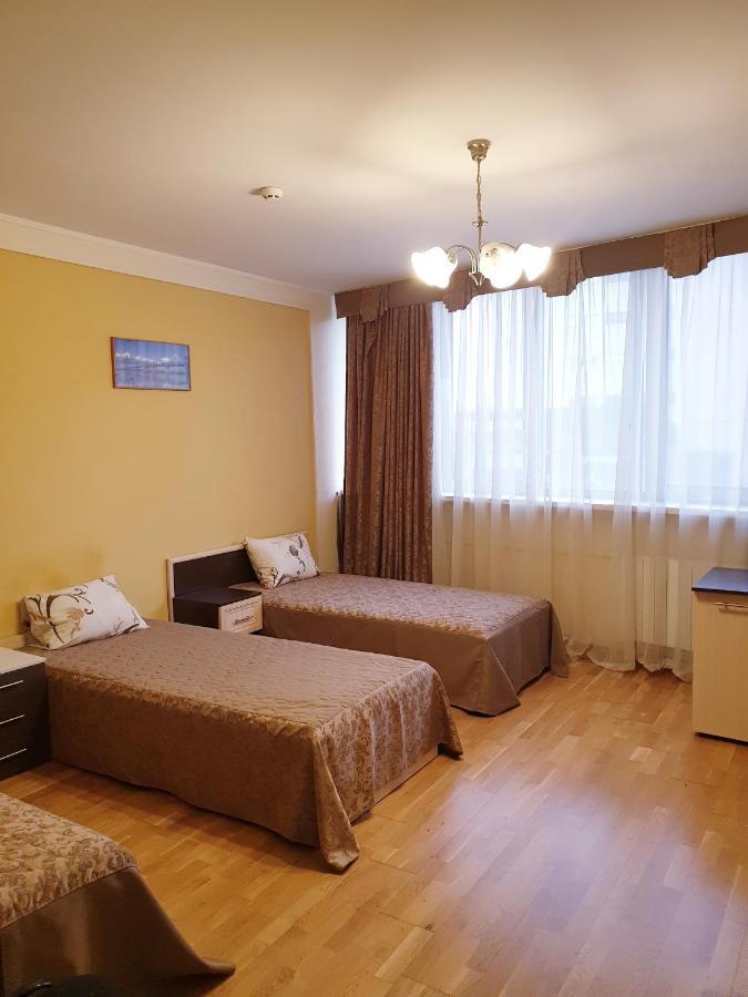 Hotel Obolon-Arena Kiev Esterno foto